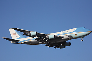 C- 25 (V) (Boeing 747)