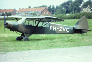 PH-ZVC 8201ehvb01 (2)